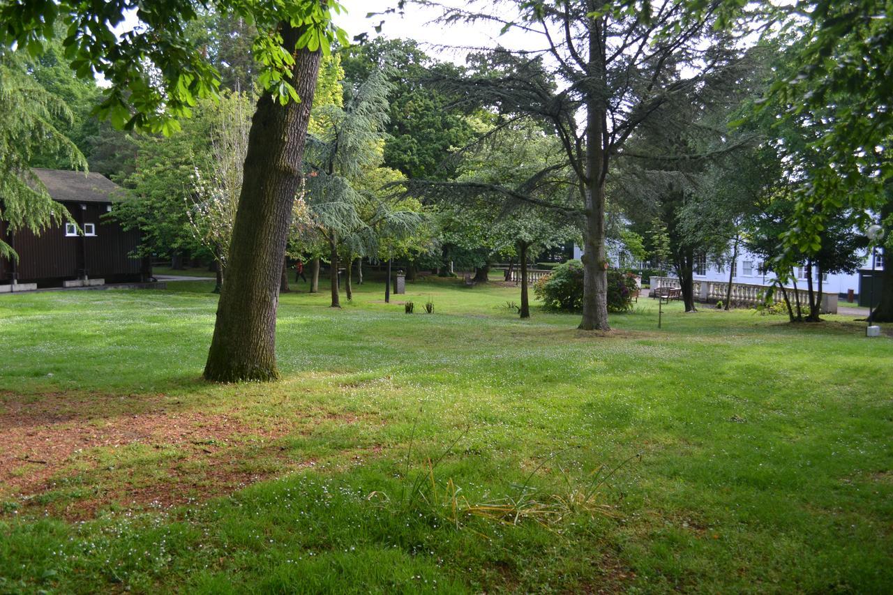 Hotel Gilwell Park Chingford Exterior foto