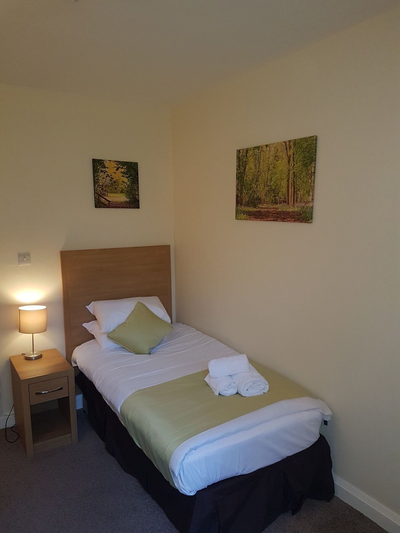 Hotel Gilwell Park Chingford Exterior foto